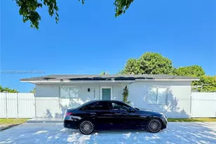 18121 NW 32nd Ave, Miami Gardens, FL 33056 - Photo 8