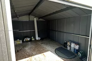 18121 NW 32nd Ave, Miami Gardens, FL 33056 - Photo 20
