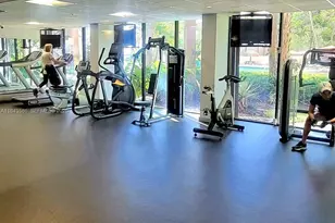 540 Brickell Key Dr, Miami, FL 33131 - Photo 26