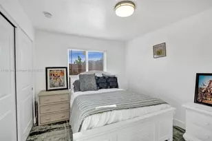 320 NE 33rd St, Oakland Park, FL 33334 - Photo 10