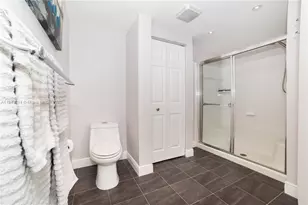 17100 N Bay Rd, Sunny Isles Beach, FL 33160 - Photo 24