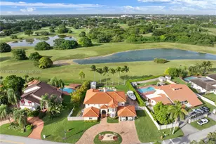 9621 W Calusa Club Dr, Miami, FL 33186 - Photo 70