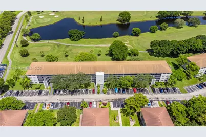 101 SW 132nd Way #105J, Pembroke Pines, FL 33027 - Photo 20