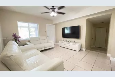 1445 NW 116th Ter, Miami, FL 33167 - Photo 14