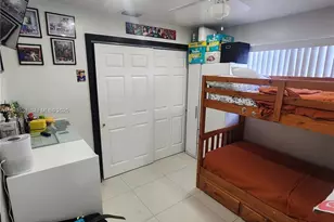 3617 NW 37th St, Lauderdale Lakes, FL 33309 - Photo 18