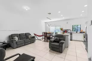 1137 SW 7th Ct, Florida City, FL 33034 - Photo 4