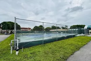 2711 N Pine Island Rd, Sunrise, FL 33322 - Photo 16