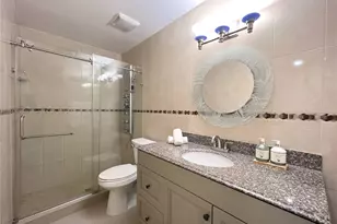 636 NW 11th St, Miami, FL 33136 - Photo 10