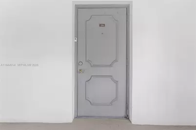 9410 Poinciana Pl #206, Davie, FL 33324 - Photo 4