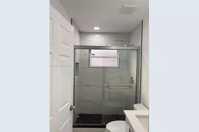 15921 SW 82nd St, Miami, FL 33193 - Photo 14