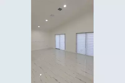 15921 SW 82nd St, Miami, FL 33193 - Photo 8