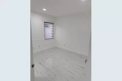 15921 SW 82nd St, Miami, FL 33193 - Photo 12