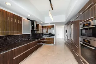 2711 S Ocean Dr, Hollywood, FL 33019 - Photo 14