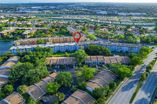 445 NE 195th St, Miami, FL 33179 - Photo 22