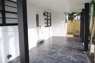 3955 SW 69th Ave, Miami, FL 33155 - Photo 4