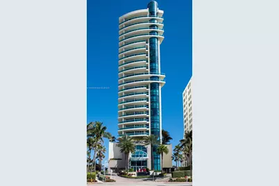 5025 Collins Ave #1908, Miami Beach, FL 33140 - Photo 1