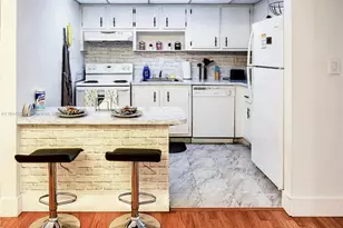 7300 NW 17th St, Plantation, FL 33313 - Photo 8