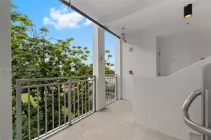 650 SW 1st St, Miami, FL 33130 - Photo 20