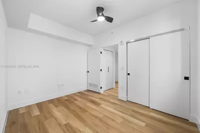 650 SW 1st St #103, Miami, FL 33130 - Photo 14