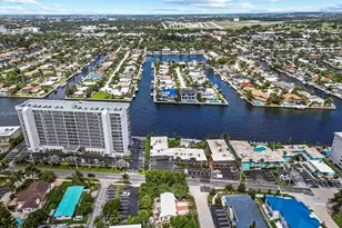 555 N Riverside Dr, Pompano Beach, FL 33062 - Photo 22