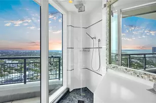 60 SW 13th St, Miami, FL 33130 - Photo 14