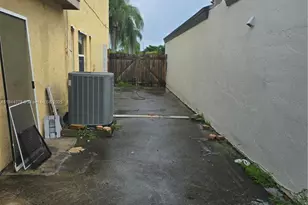 13748 SW 155th Terrace, Miami, FL 33177 - Photo 10
