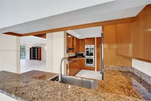 21150 Point Pl, Aventura, FL 33180 - Photo 28