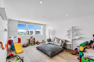 20201 E Country Club Dr, Aventura, FL 33180 - Photo 30