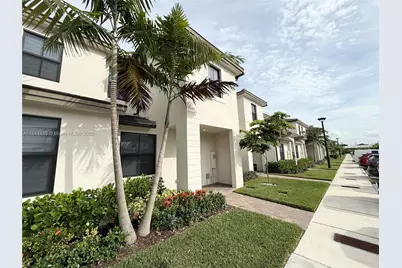 23465 SW 127th Pl #23465, Homestead, FL 33032 - Photo 2