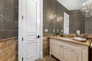 5001 Pine Dr, Miami, FL 33143 - Photo 26