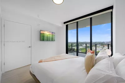 580 72nd St #1009, Miami Beach, FL 33141 - Photo 16