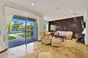1375 Harbor View E, Hollywood, FL 33019 - Photo 8
