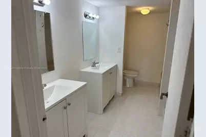 20850 San Simeon Way #407-5, Miami, FL 33179 - Photo 14