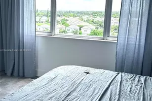 4400 Hillcrest Dr, Hollywood, FL 33021 - Photo 40