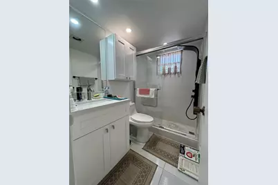 201 Berkley Rd #104, Hollywood, FL 33024 - Photo 14