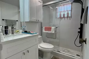 201 Berkley Rd, Hollywood, FL 33024 - Photo 16