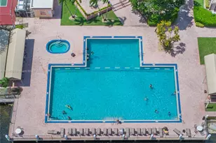 201 Berkley Rd, Hollywood, FL 33024 - Photo 30