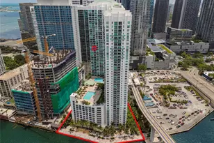 41 SE 5th St, Miami, FL 33131 - Photo 6