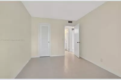 413 S Tilford  S #413, Deerfield Beach, FL 33442 - Photo 20
