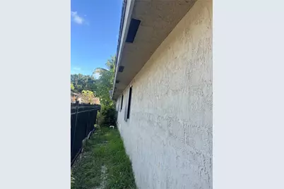 1845 NW 44th St, Miami, FL 33142 - Photo 14