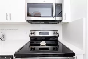 77 Crandon Blvd, Key Biscayne, FL 33149 - Photo 24