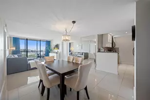 20335 W Country Club Dr, Aventura, FL 33180 - Photo 8