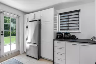 1826 Fairhaven Pl, Miami, FL 33133 - Photo 38