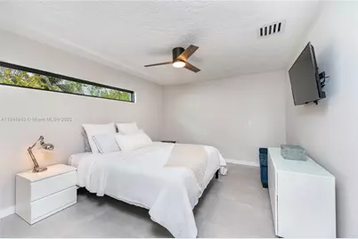 117 S Royal Poinciana Blvd, Miami Springs, FL 33166 - Photo 28