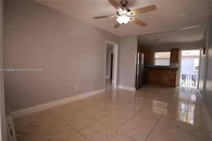 317 SE 2nd St, Hallandale Beach, FL 33009 - Photo 2