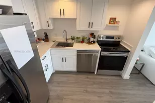 13499 Biscayne Blvd, North Miami, FL 33181 - Photo 6