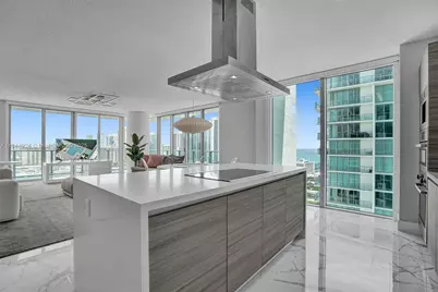 330 Sunny Isles Blvd #5-2207, Sunny Isles Beach, FL 33160 - Photo 2