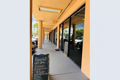 2114 W 68 St, Hialeah, FL 33016 - Photo 2