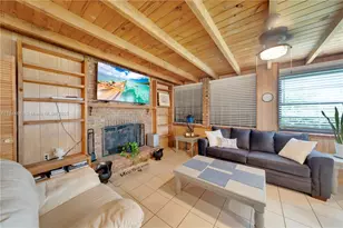 9880 Jamaica Dr, Cutler Bay, FL 33189 - Photo 26