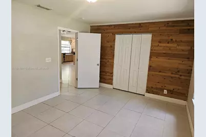 4582 Brook Dr, West Palm Beach, FL 33417 - Photo 8